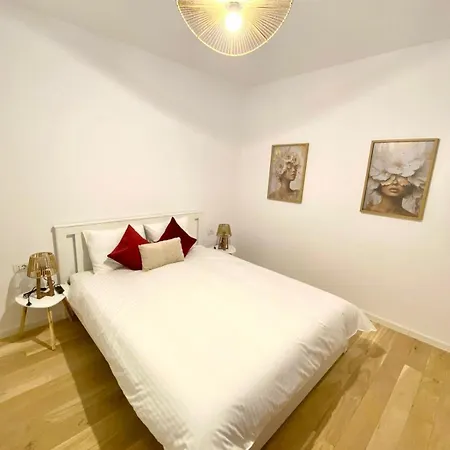Apartament Cozy *